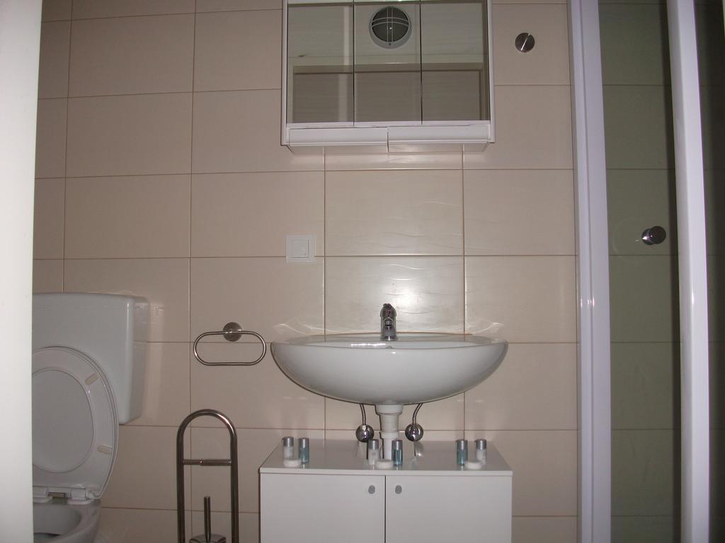 Ch-Vienna City Rooms Værelse billede