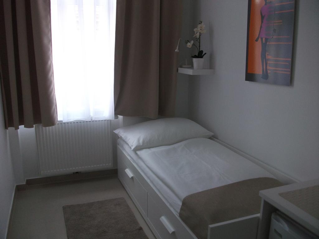 Ch-Vienna City Rooms Værelse billede