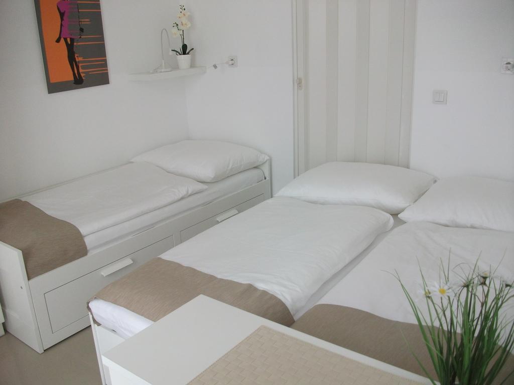 Ch-Vienna City Rooms Værelse billede