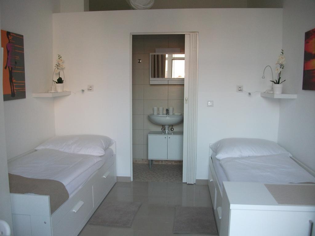 Ch-Vienna City Rooms Værelse billede
